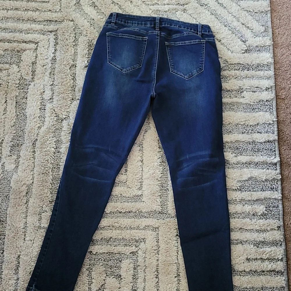 Jeans - Picture 6 of 6